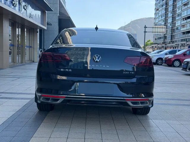 Volkswagen Magotan — Фото автомобиля 15