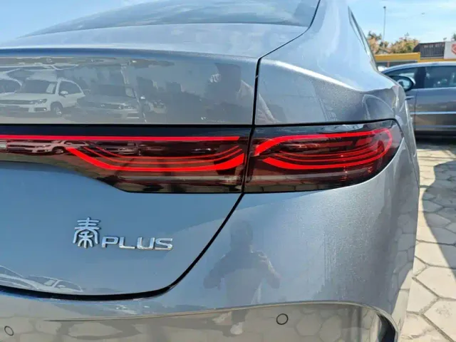 BYD Qin PLUS — Фото автомобиля 7