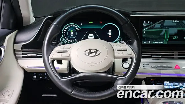 Hyundai Grandeur Grandeur (New) Hybrid — Фото автомобиля 16