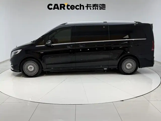 Mercedes-Benz V-Class — Фото автомобиля 8