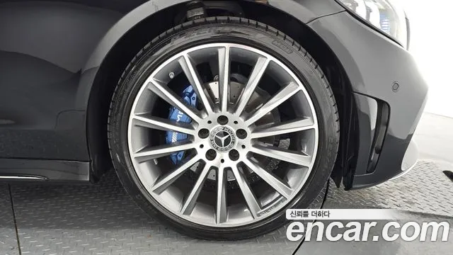 Mercedes-Benz C-Class — Фото автомобиля 20