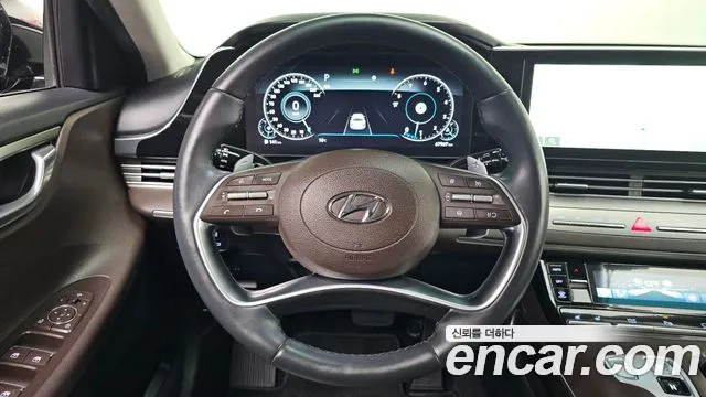 Hyundai Grandeur New — Фото автомобиля 23