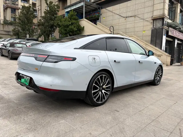 Leapmotor C01 — Фото автомобиля 10