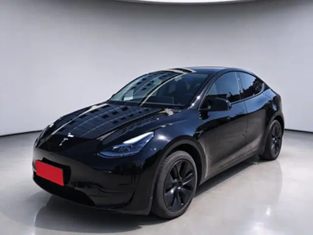 Фотография автомобиля — Tesla Model Y