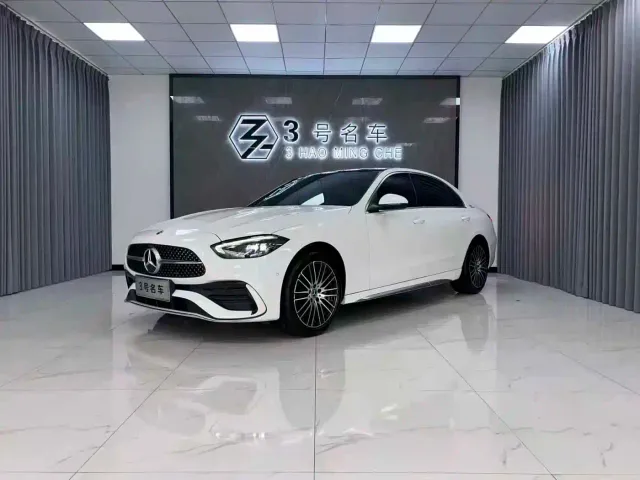 Mercedes-Benz C-Class — Фото автомобиля 4