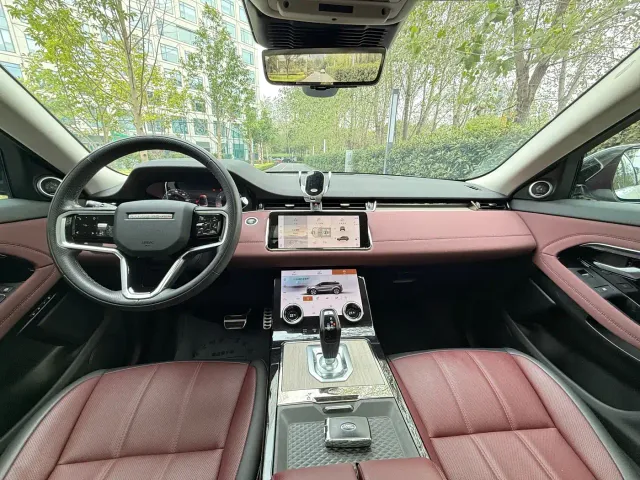 Land Rover Range Rover Evoque — Фото автомобиля 8