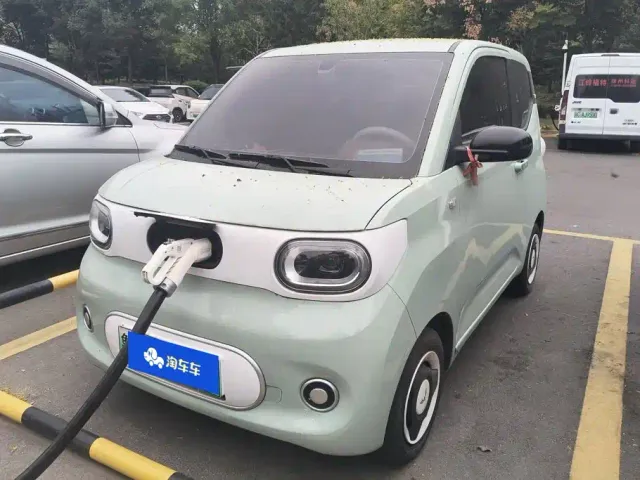 Фотография автомобиля — Wuling Hongguang Mini EV
