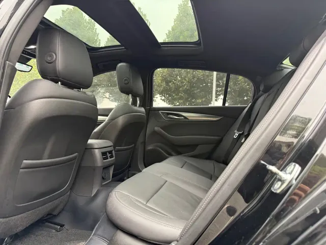 Cadillac CT5 — Фото автомобиля 7