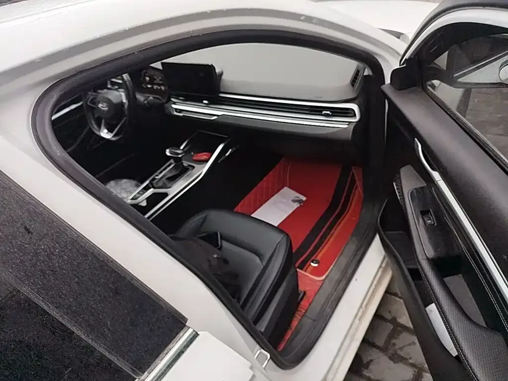 Geely Emgrand 2022 4th Generation 1.5L CVT Premium — Фото автомобиля 8