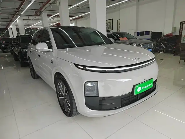 Li Auto L6 — Фото автомобиля 3