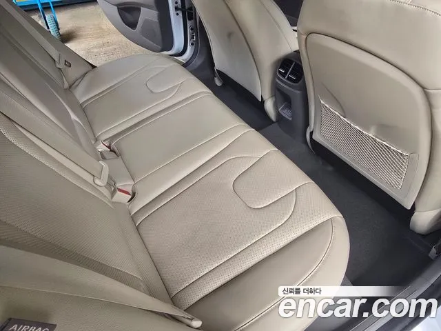 Hyundai Avante CN7 — Фото автомобиля 17