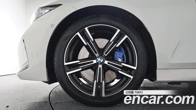 BMW 3-Series 3 серия (G20) 320i M Sport — Фото автомобиля 2
