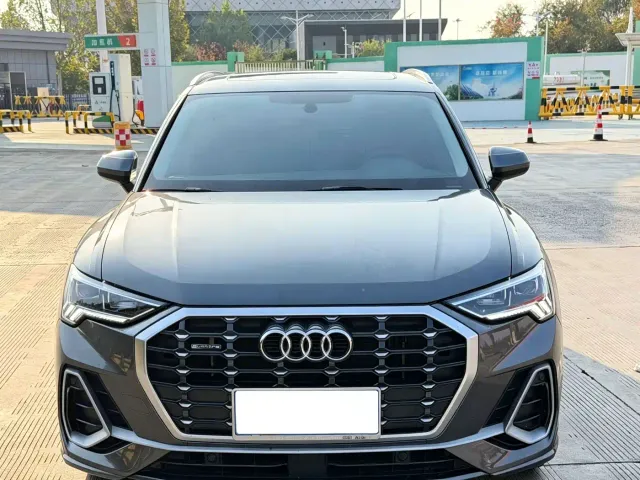 Audi Q3 — Фото автомобиля 2