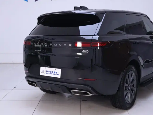 Land Rover Range Rover Sport — Фото автомобиля 8