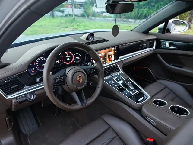 Porsche Panamera — Фото автомобиля 7