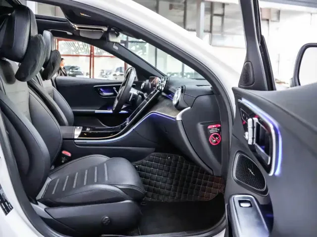 Mercedes-Benz C-Class — Фото автомобиля 8