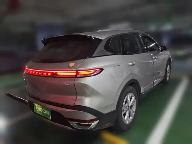 Bestune T90 — Фото автомобиля 4