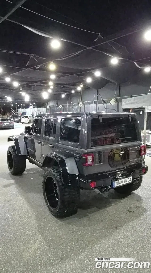 Jeep Wrangler JL — Фото автомобиля 2