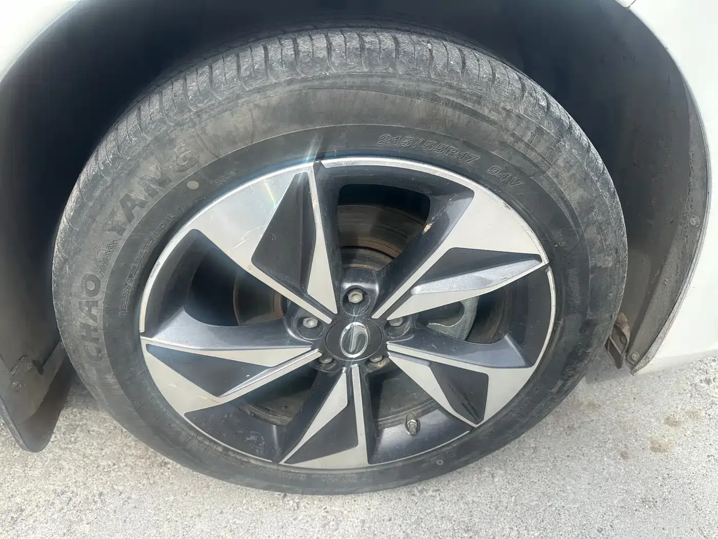 GAC Trumpchi Trumpchi M6 2021 PRO 270T DCT Prestige Edition — Фото автомобиля 11