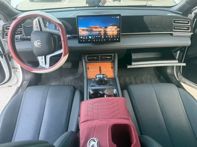 BYD Qin L — Фото автомобиля 7