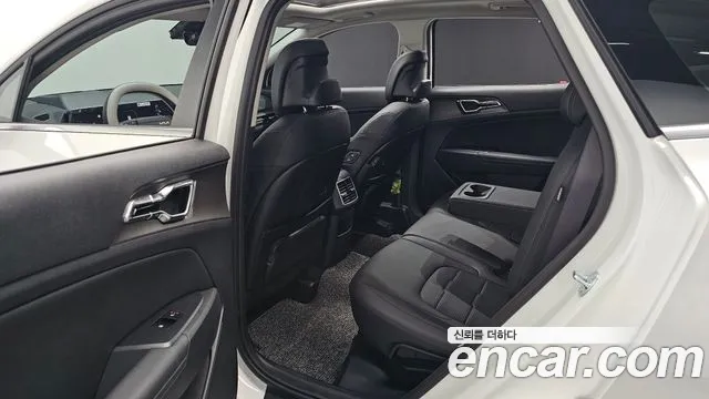 Kia Sportage Новый Sportage 5 поколение Бензин 1.6 турбо 2WD — Фото автомобиля 11