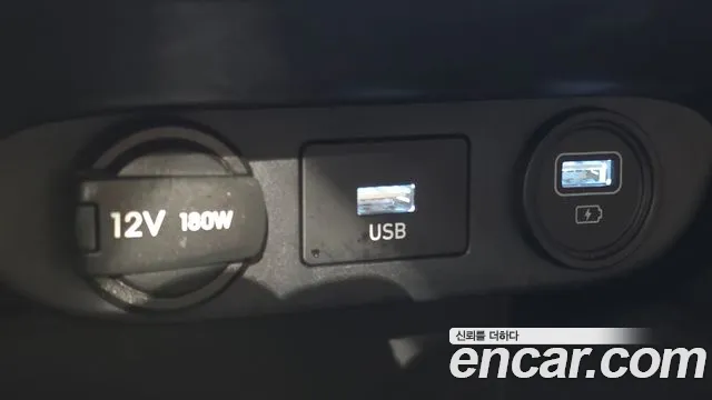 Hyundai Avante CN7 — Фото автомобиля 19