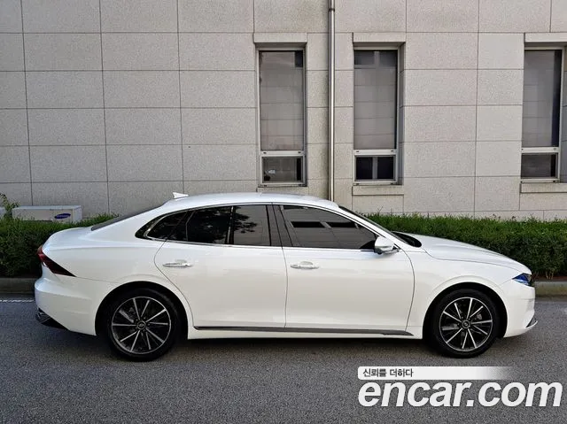 Hyundai Grandeur Grandeur (New) — Фото автомобиля 10
