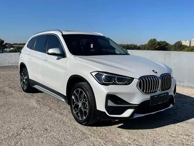 BMW X1 — Фото автомобиля 3
