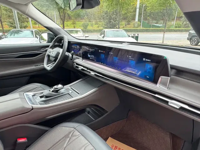 Ford Edge — Фото автомобиля 20