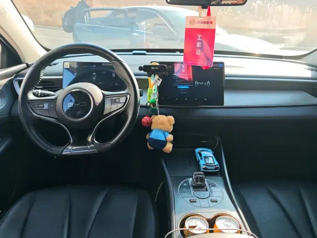 BYD Seal 05 DM-i — Фото автомобиля 12