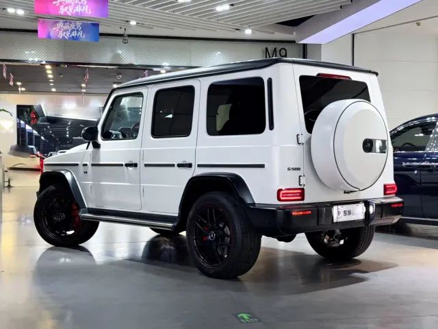 Mercedes-Benz G-Class — Фото автомобиля 4
