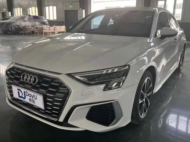 Фотография автомобиля — Audi A3