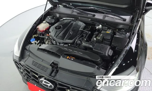 Hyundai Sonata — Фото автомобиля 9