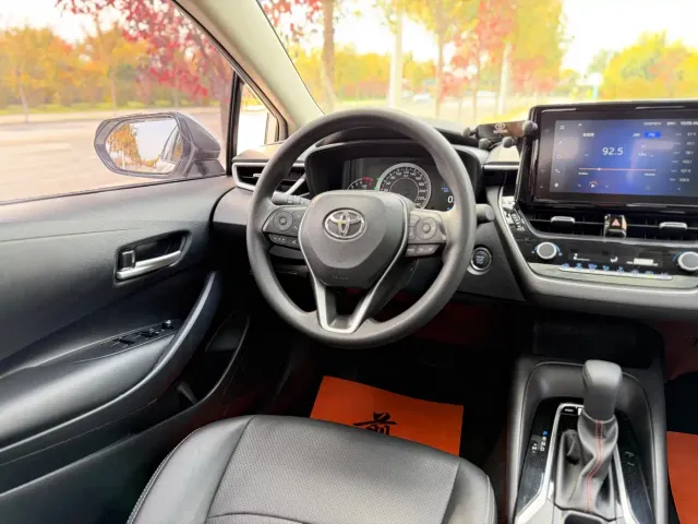 Toyota Corolla — Фото автомобиля 12