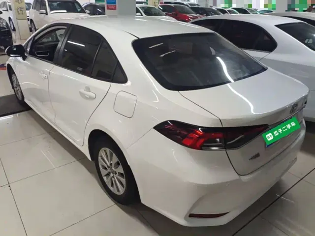 Toyota Corolla — Фото автомобиля 4