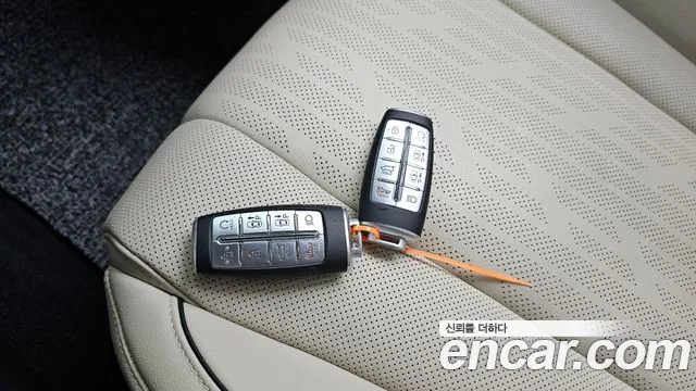 Genesis GV80 2.5T Бензин AWD — Фото автомобиля 22