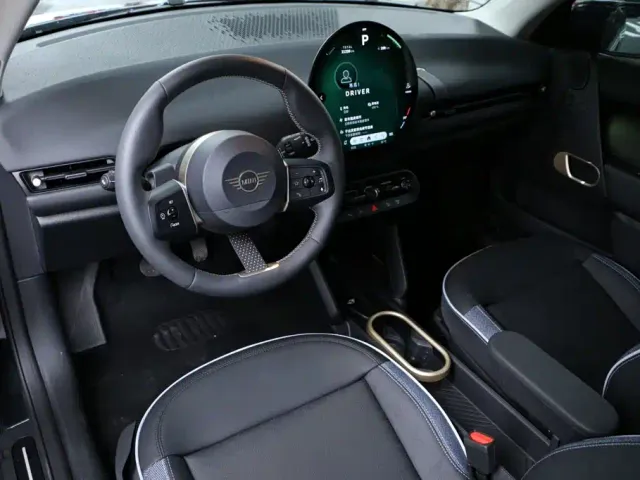 MINI Cooper — Фото автомобиля 13