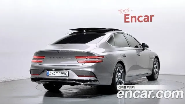 Genesis G80 Бензин 2.5 турбо AWD — Фото автомобиля 2
