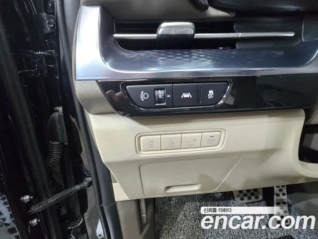 Kia Canival Carnival 4 поколение Бензин 9 мест Hi-Limousine — Фото автомобиля 15
