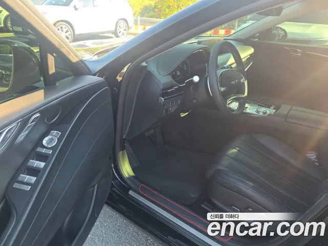 Genesis G80 RG3 — Фото автомобиля 9