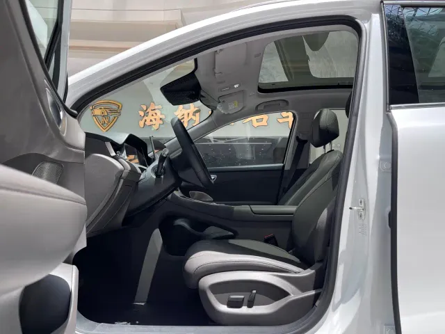 Shangjie SUV — Фото автомобиля 10