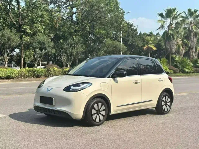 Фотография автомобиля — Wuling Bingo