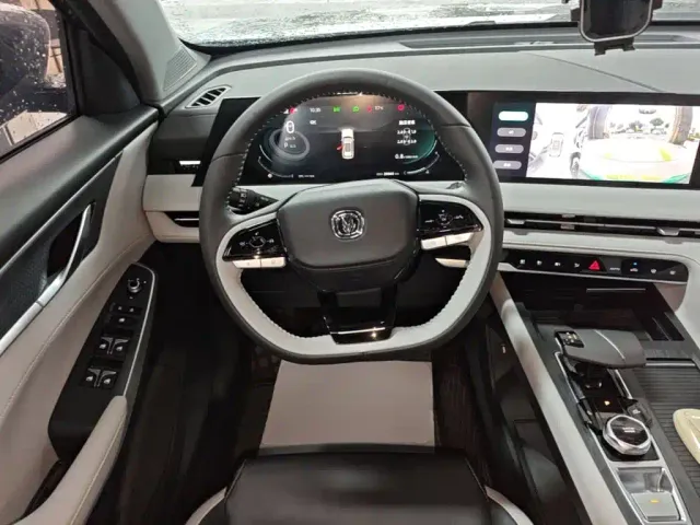 Changan CS75 Plus — Фото автомобиля 10