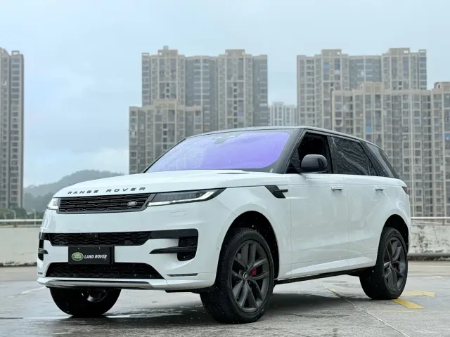 Land Rover Range Rover Sport — Фото автомобиля 18