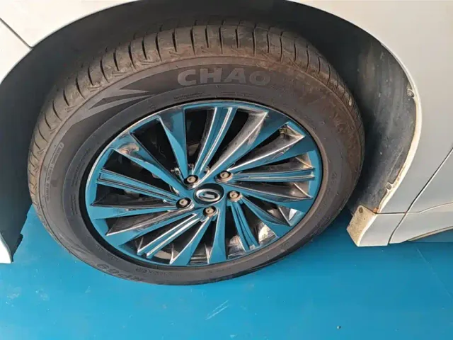 GAC Trumpchi M8 — Фото автомобиля 22