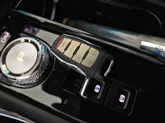 Haval H6 — Фото автомобиля 8