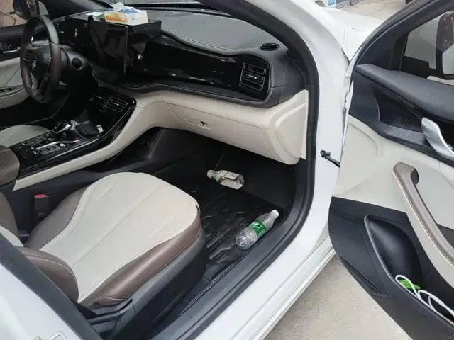 BYD Qin PLUS — Фото автомобиля 13