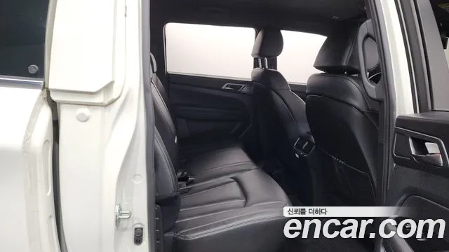 KG_Mobility_Ssangyong Rexton Новый Rexton Sport Дизель 2.2 2WD — Фото автомобиля 9
