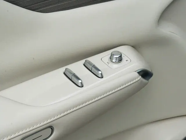 Buick Zhijing Shijia — Фото автомобиля 15