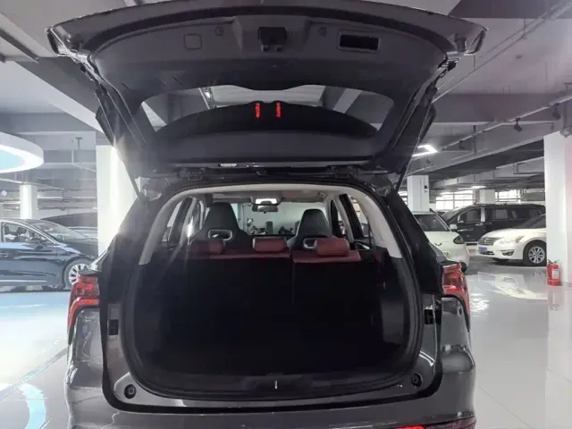 Changan CS75 Plus — Фото автомобиля 18